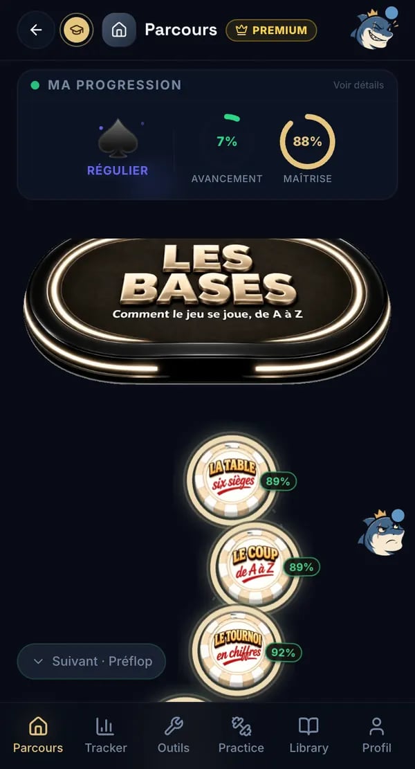 Parcours Poker — le Parcours : ma progression (rang, avancement, maîtrise) et les jetons du chapitre « Les bases »